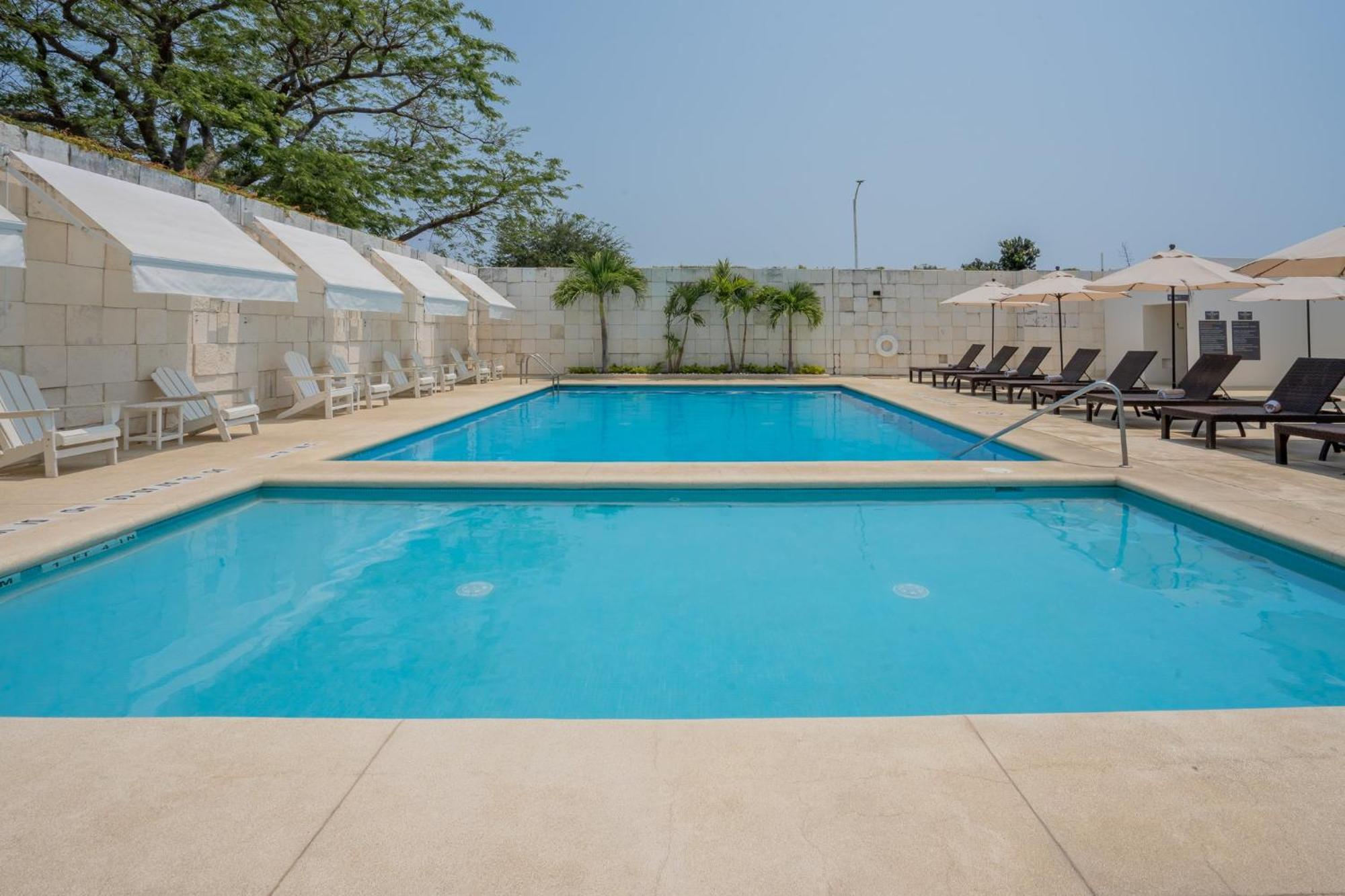 La Isla, An Ihg Acapulco