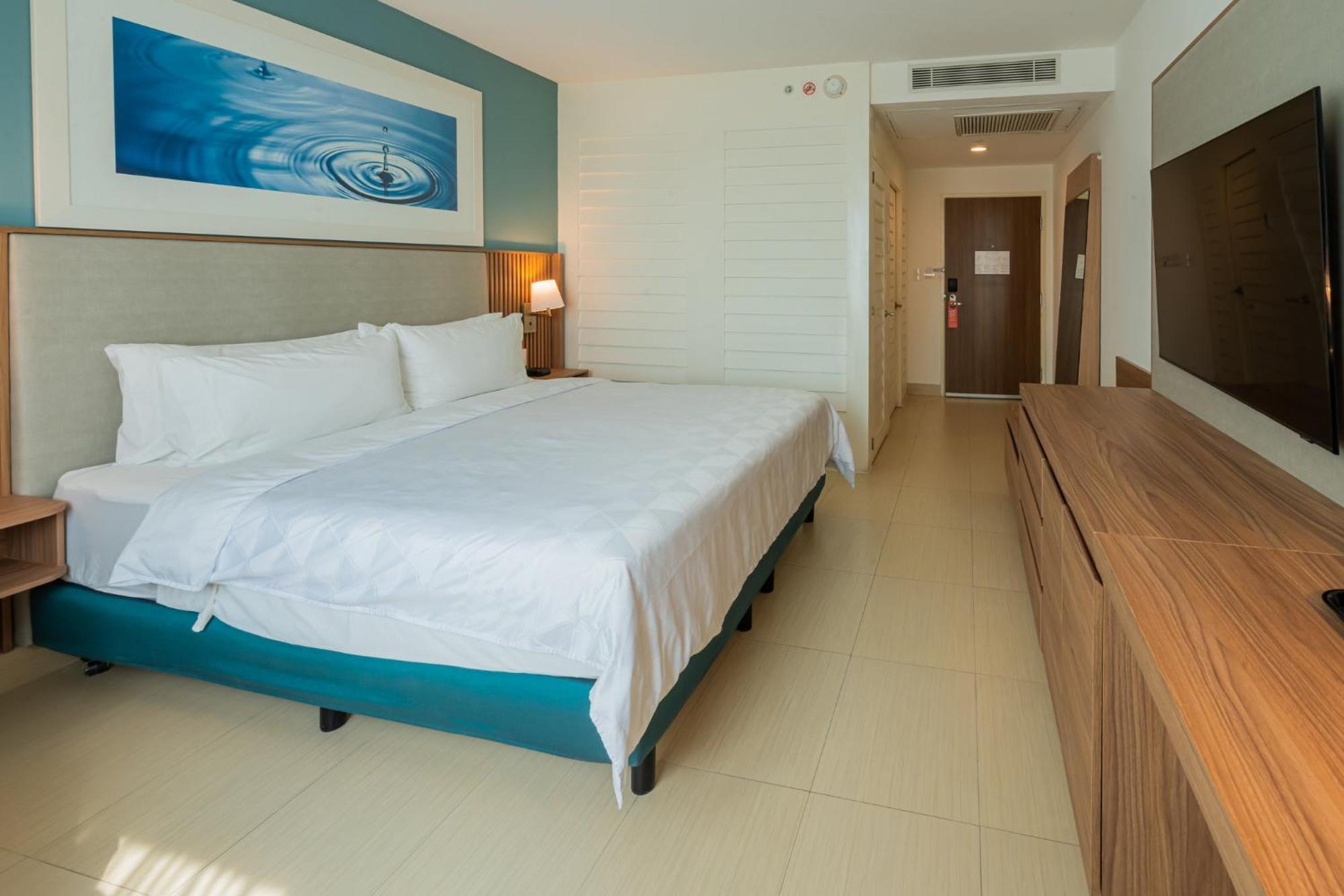 La Isla By Ihg Hotel 4*